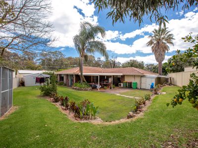 5 Powell Court, Withers