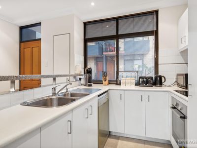 5 / 4-6 Kadina Street, North Perth