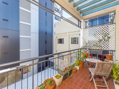 13 / 17 Emerald Terrace, West Perth