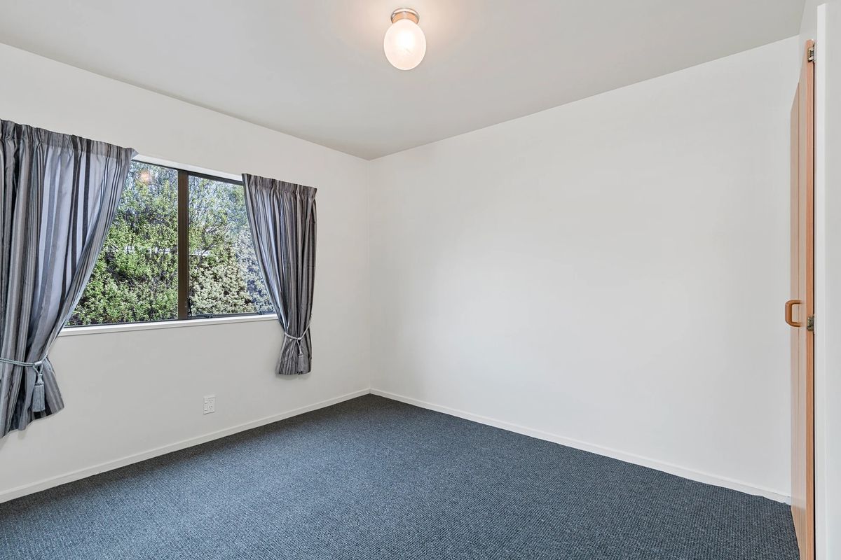 2 / 35 Brockworth Pl, Riccarton