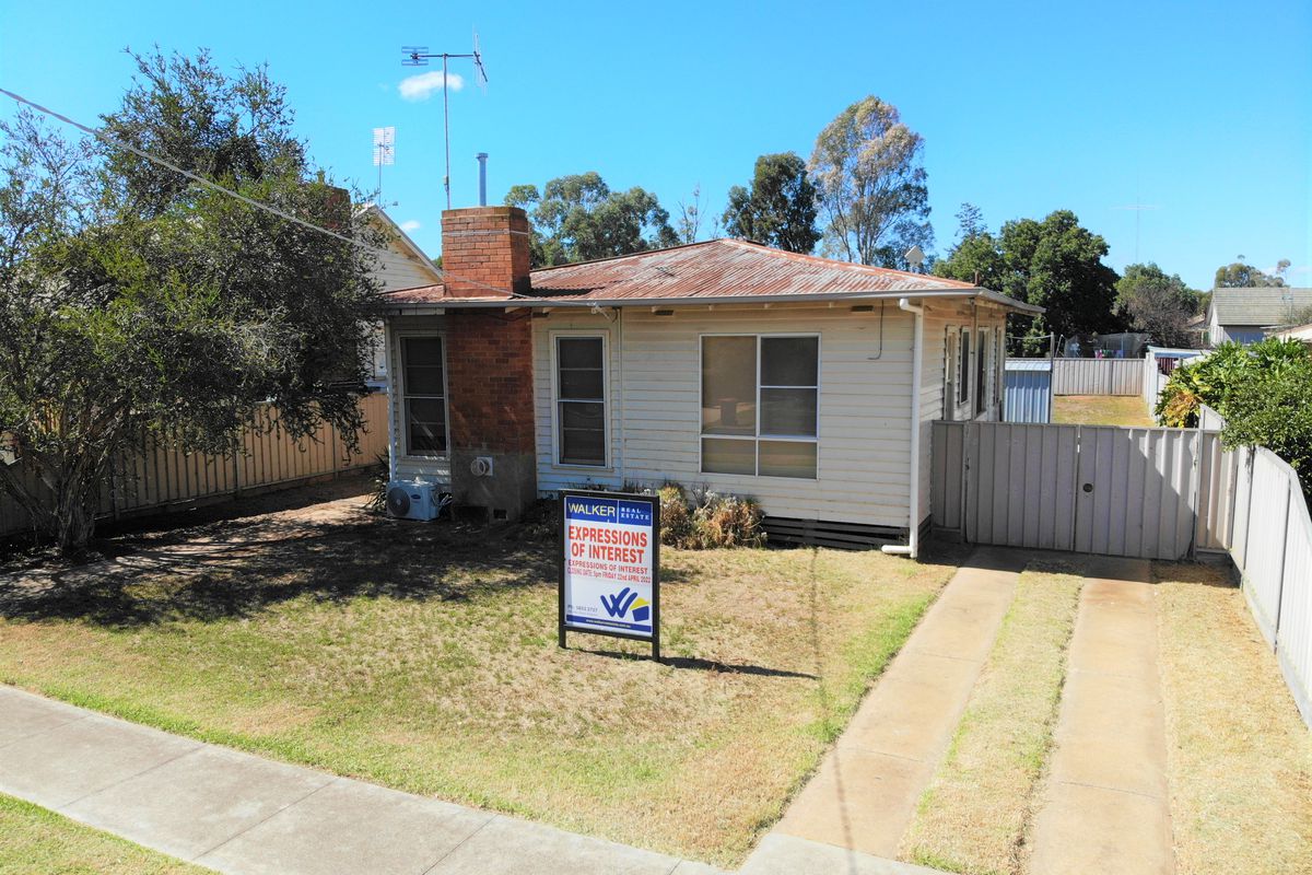 6 Day Street, Tongala