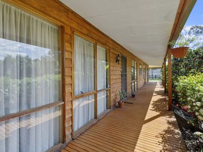 2 Kerris Cct, Seymour