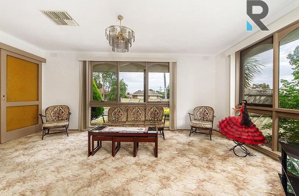 77 Langdon Crescent, Craigieburn