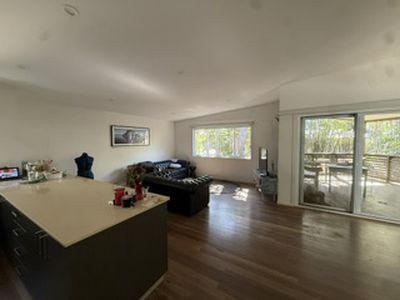 18 Redgate Road, South Golden Beach