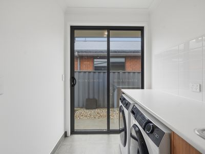 44 Deavan Drive, Shorewell Park