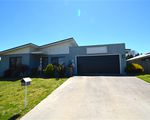 9 Claret Ash Drive, Guyra