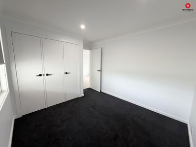 28 Coonawarra Street, Edensor Park