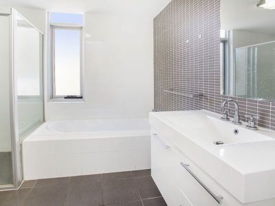 9 / 16-20 New Dapto Road, Wollongong