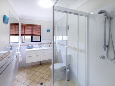 35 Ocean View Road, Arrawarra Headland