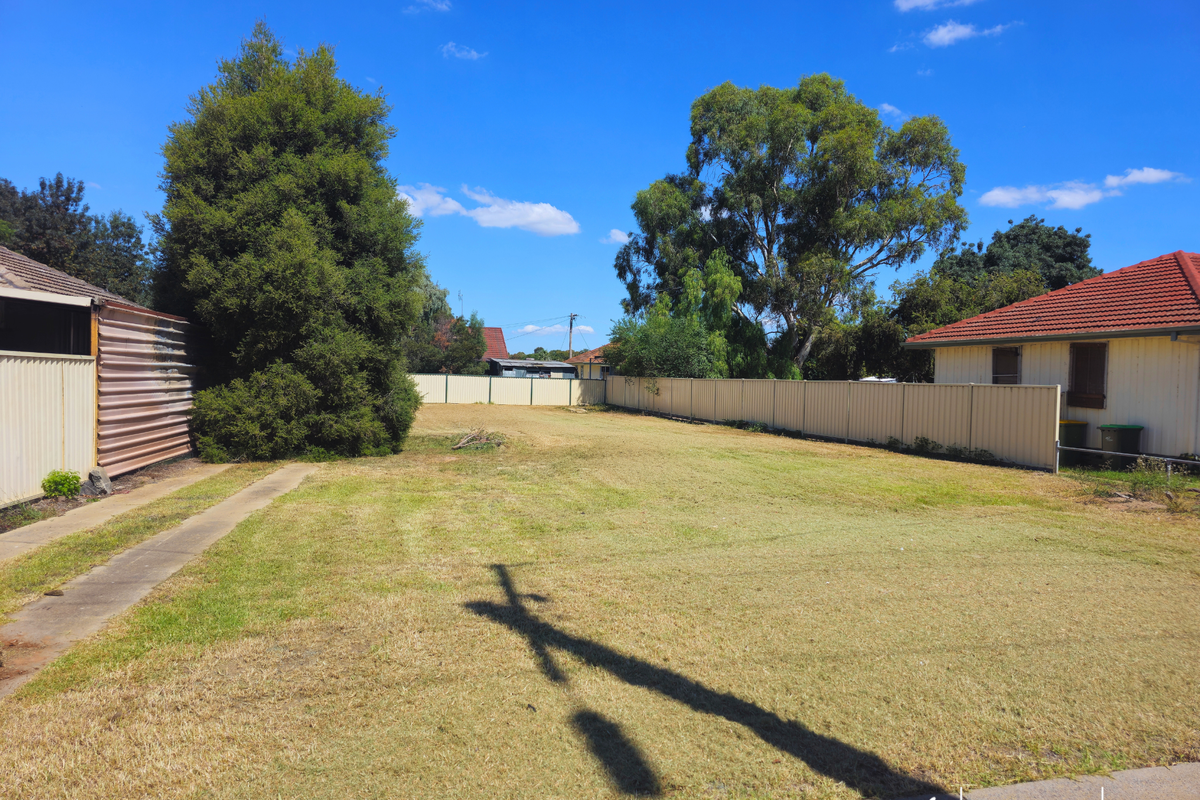 32 Church Street, Girgarre