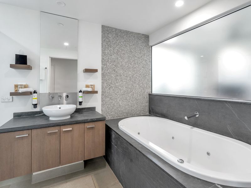 308-309/5 Triton Street, Palm Cove