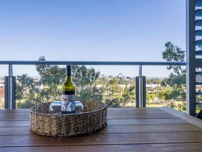 407 / 30 The Circus, Burswood