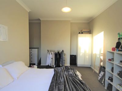 B / 97 Clyde Street, North Dunedin