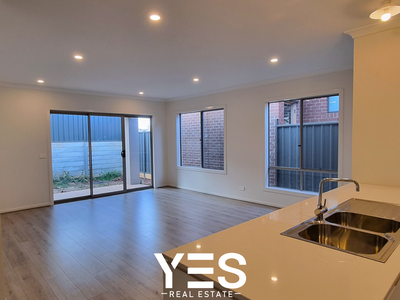 21 Genovesa Drive, Truganina