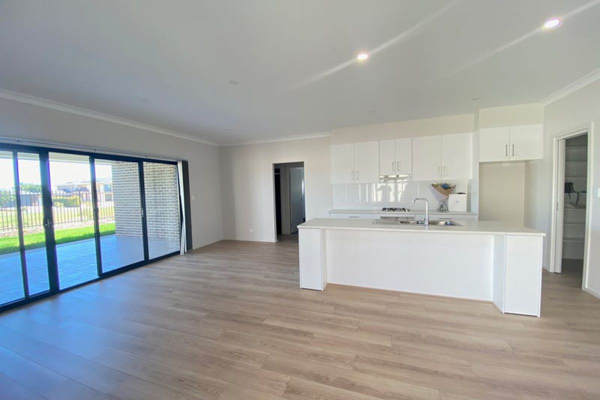 28 Luis Drive, Angle Vale