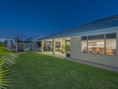 4 Carbon Street, Yanchep