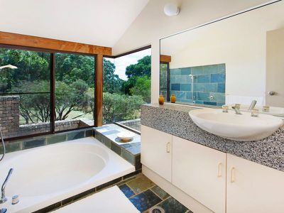 1783 Tourist Road, Robertson