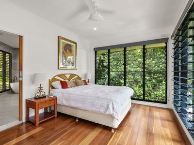 10 Rainforest Road, Edmonton