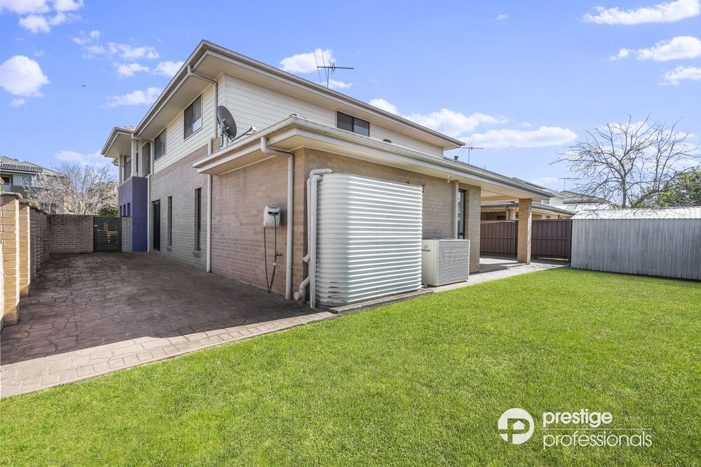 39 The Parkway, Moorebank