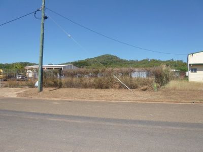 25 Macmillan Street, Cooktown