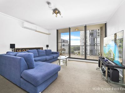A907 / 35 Arncliffe Street , Wolli Creek