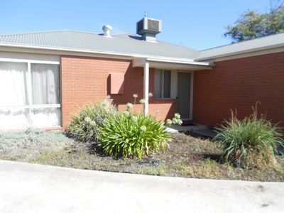 3 / 11 McPherson Street, Horsham