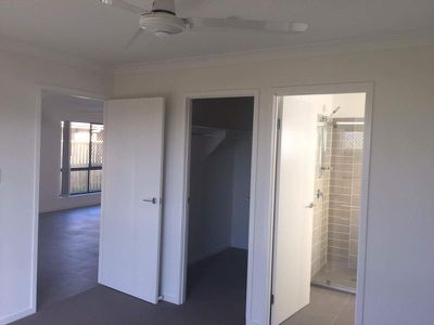 148 Todd Road, Lawnton