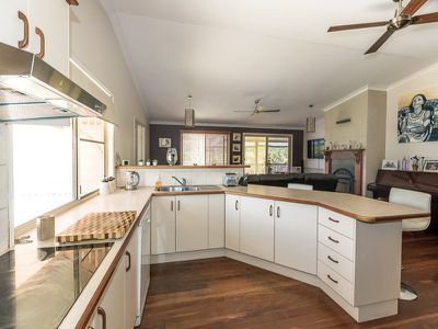 16 Eagleview Court, Woombye
