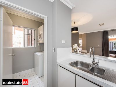 8 / 49-53 Bronte Street, East Perth