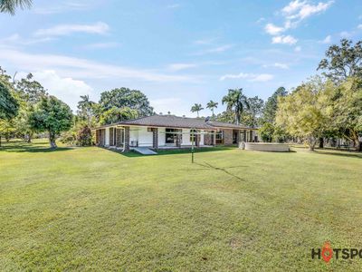 57 Pleasant Drive, Sharon