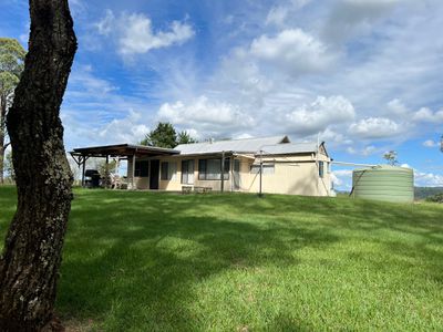 5851 The Bucketts Way, Bootawa