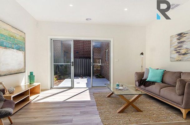 96 Frontier Avenue, Greenvale