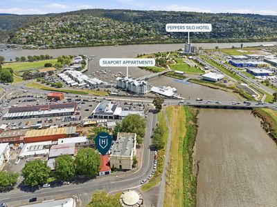 Rear Office / 89 Esplanade, Launceston