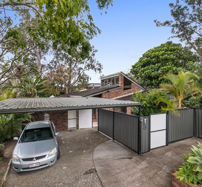 36 Emblem Street, Jamboree Heights