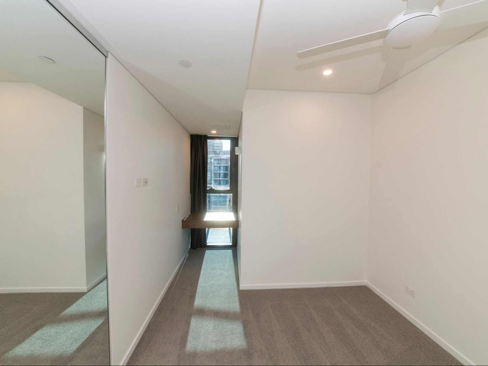 1602 / 15 Manning Street, South Brisbane