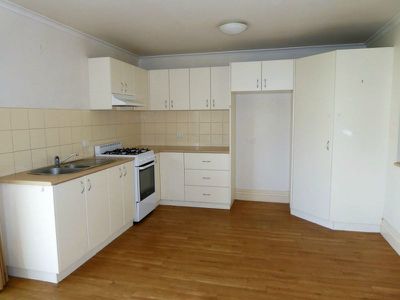 76 High Street, Seymour