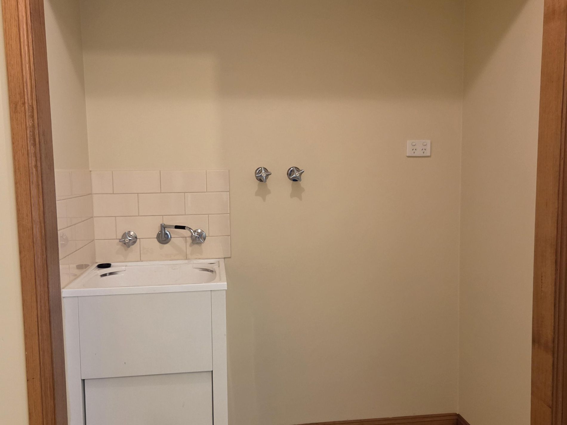 98 Knightsbridge Avenue, Altona Meadows