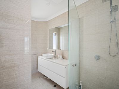 382 Walter Road West, Morley