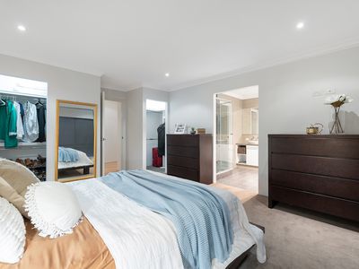 2 Waterview Parade, Southern River