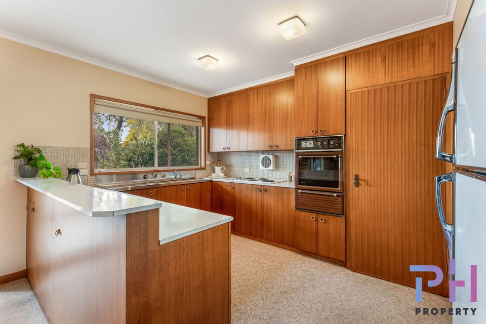 140-142 McIvor Road, Strathdale