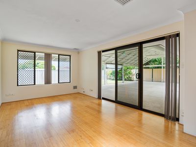 12 Pinedale Way, Safety Bay