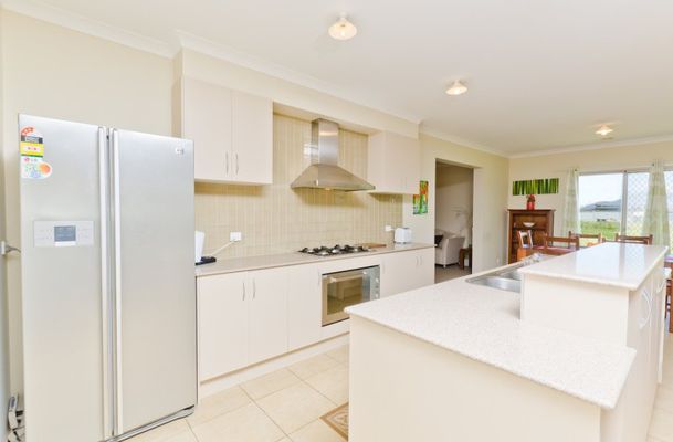 8 Rangeview Close, Mickleham