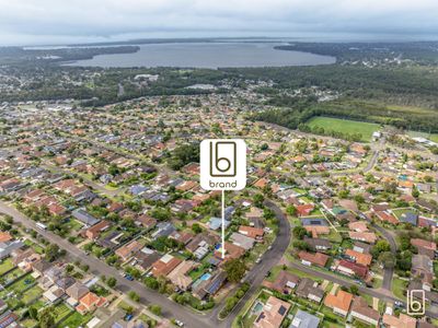 2 St Lawrence Avenue, Blue Haven