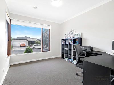 10 Pioneer Street, Craigieburn