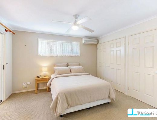 Spacious 690m² allotment in a quiet, family-friendly cul-de-sac image 8