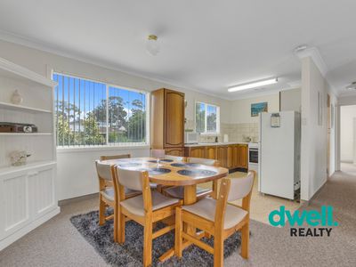 4 COLLETT PLACE, St Georges Basin