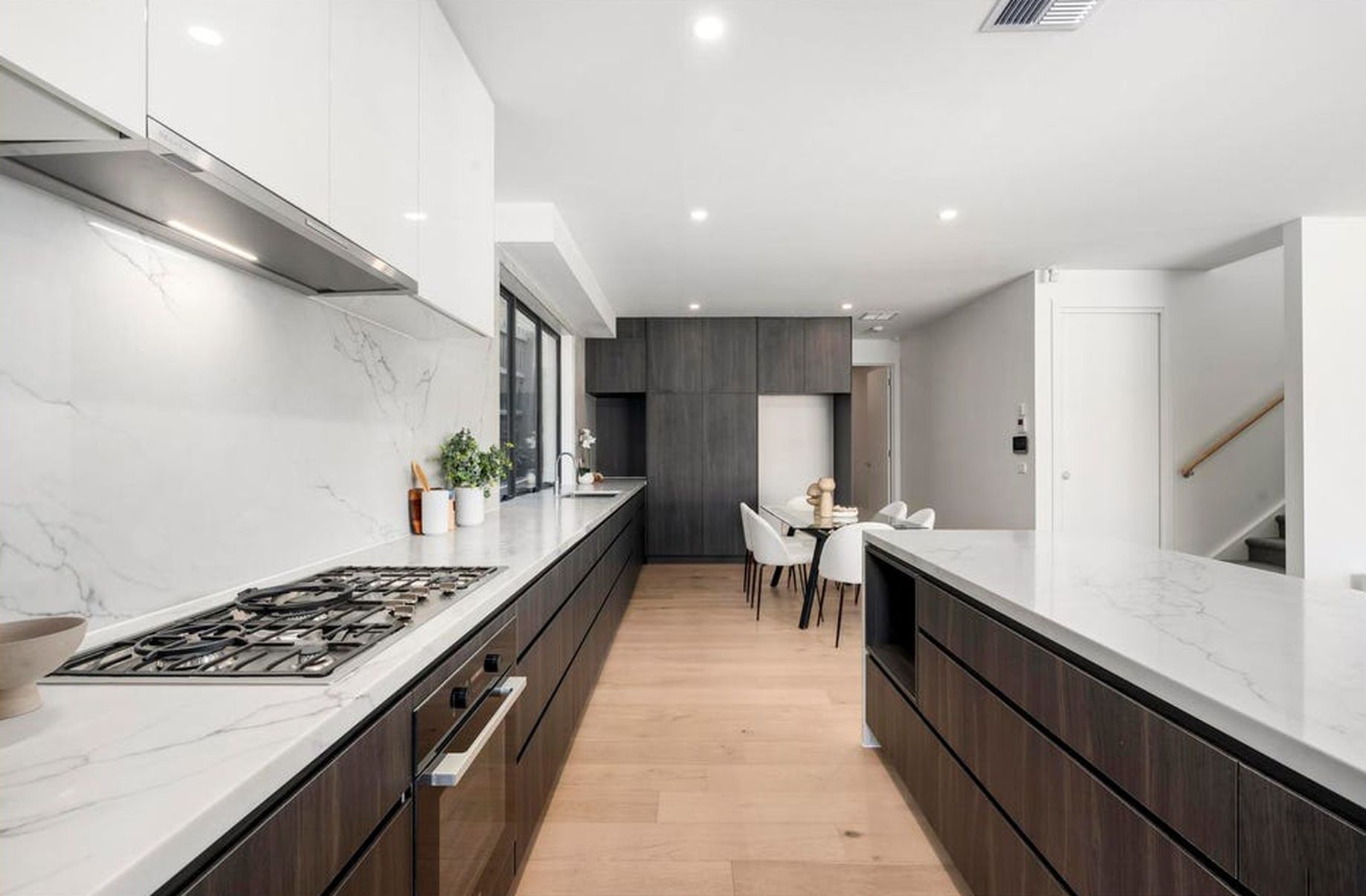 1-3 / 30 Abbott Street, Balwyn North