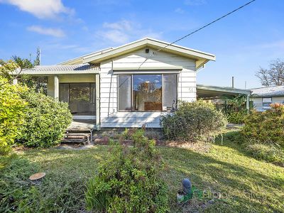 56 Freeburgh Avenue, Mount Beauty