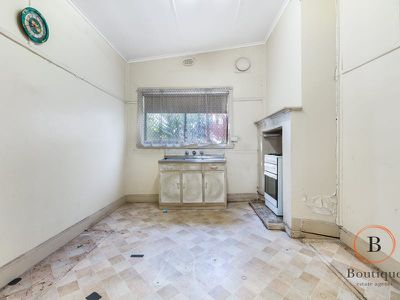 31 Albion Street, Essendon