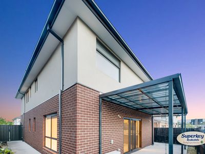 5 Bensonhurst Parade, Point Cook